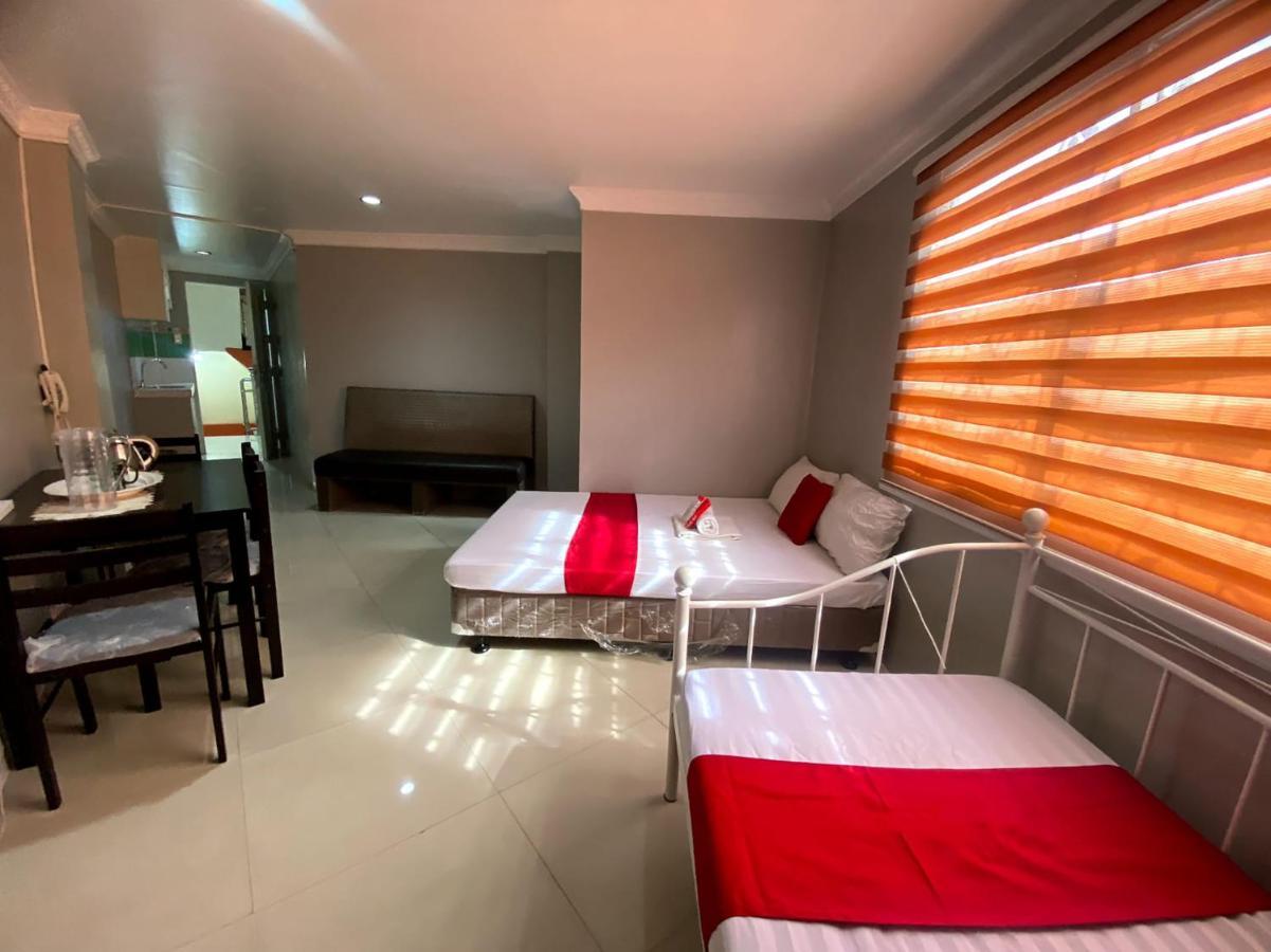 Oyo 104 Manila Venetian Hotel 外观 照片