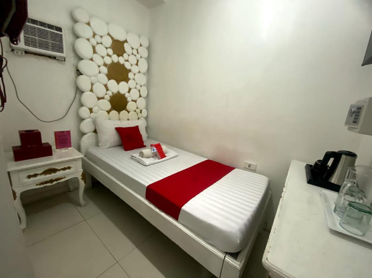 Oyo 104 Manila Venetian Hotel 外观 照片