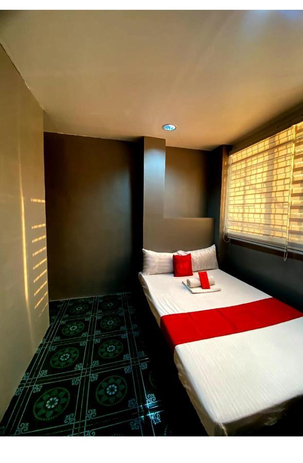Oyo 104 Manila Venetian Hotel 外观 照片