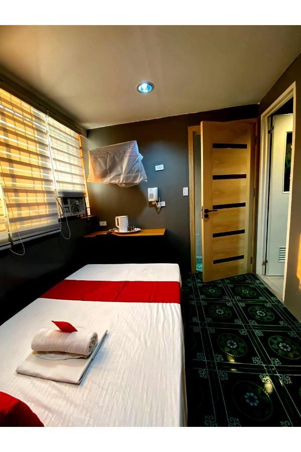 Oyo 104 Manila Venetian Hotel 外观 照片
